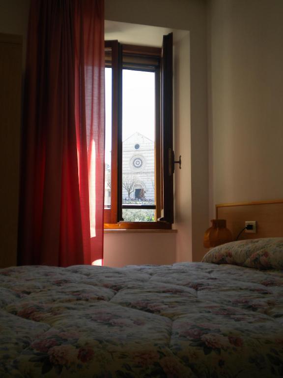 Camere Santa Chiara Assisi Oda fotoğraf